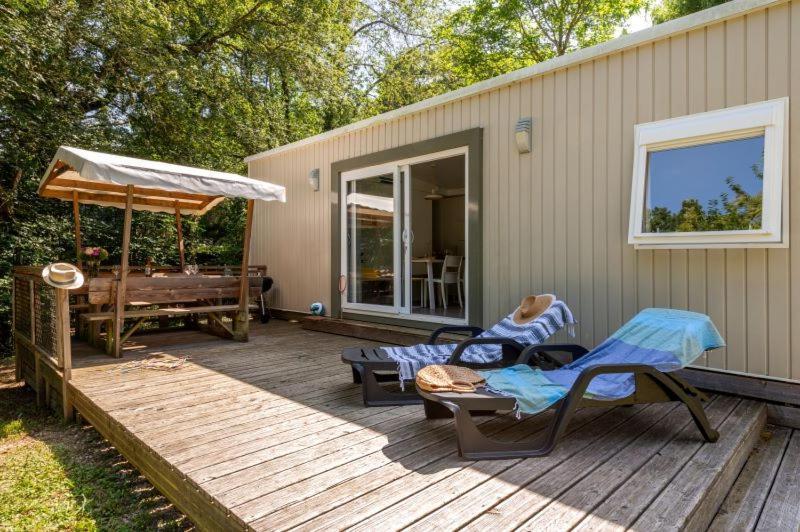 Camping La Serre Aigues-Vives  Eksteriør billede