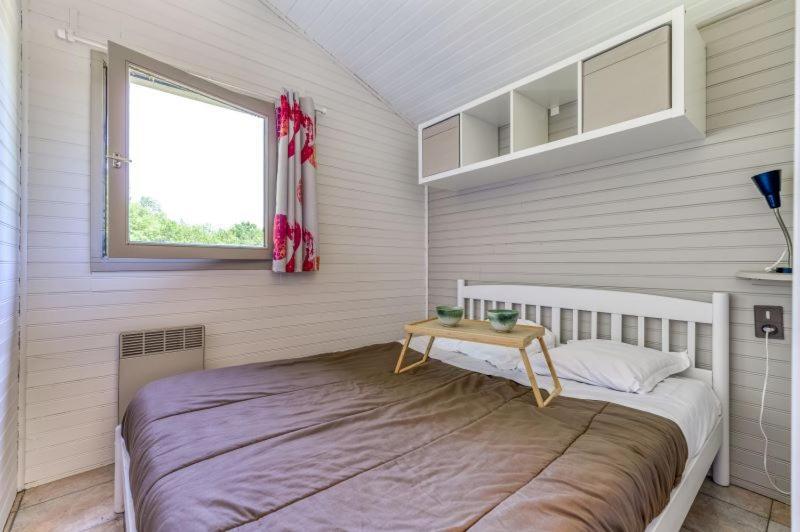 Camping La Serre Aigues-Vives  Eksteriør billede