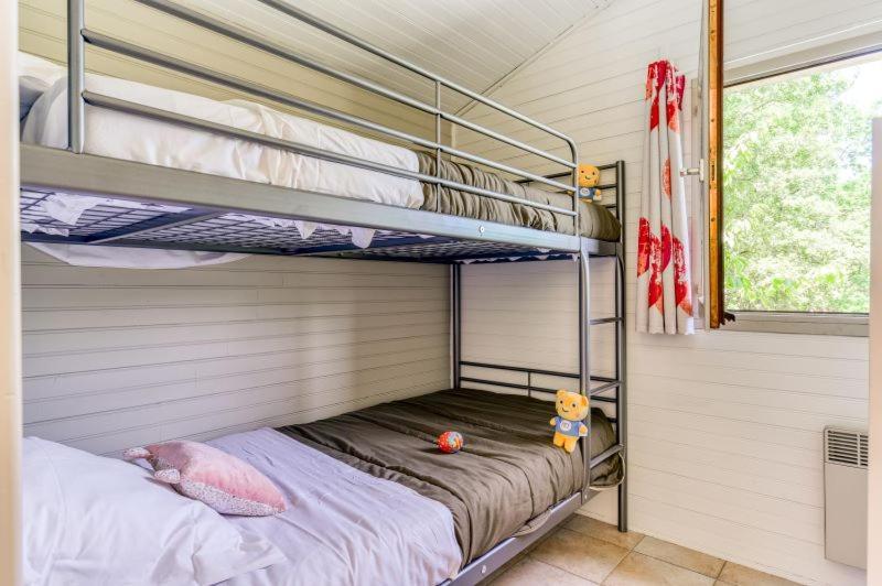 Camping La Serre Aigues-Vives  Eksteriør billede