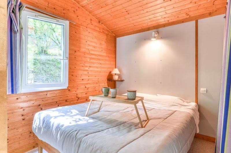 Camping La Serre Aigues-Vives  Eksteriør billede