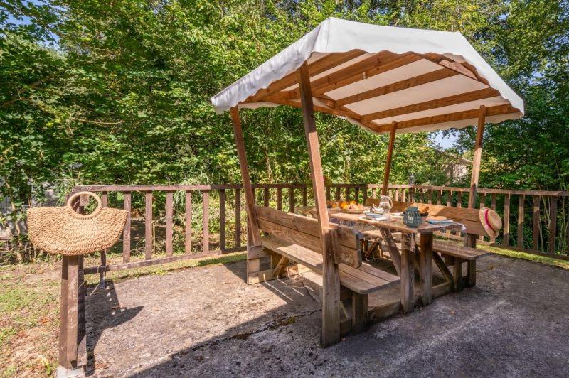 Camping La Serre Aigues-Vives  Eksteriør billede