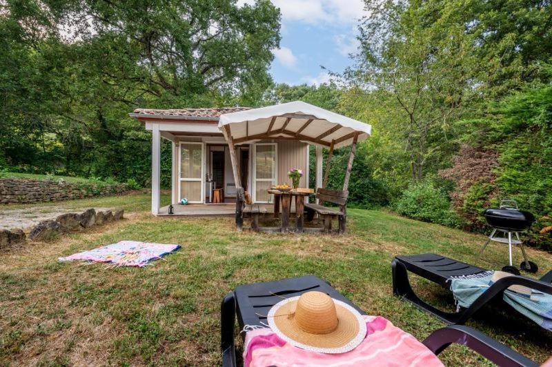 Camping La Serre Aigues-Vives  Eksteriør billede